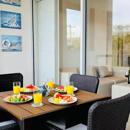 Apartment Baia Kristal Cartagena, Paraiso De Aguas Cristalinas